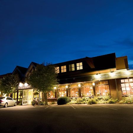 Hotel Zwei Linden - Links Der Elbe - Niedersachsen Balje Екстер'єр фото