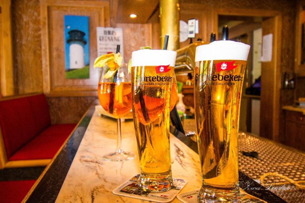 Hotel Zwei Linden - Links Der Elbe - Niedersachsen Balje Екстер'єр фото